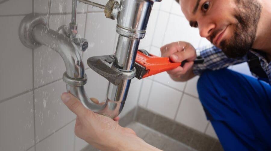 Professional same day plumber services in La Prairie, IL